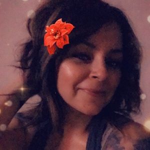 Meet your Posher, Azelia